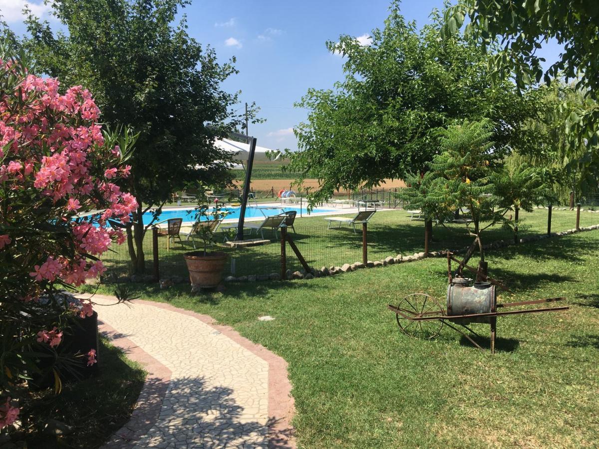 Agriturismo La Cascinetta Pieve di Cento Exteriör bild