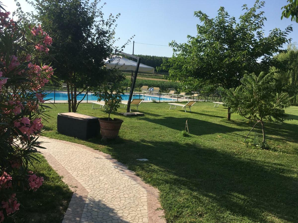 Agriturismo La Cascinetta Pieve di Cento Exteriör bild